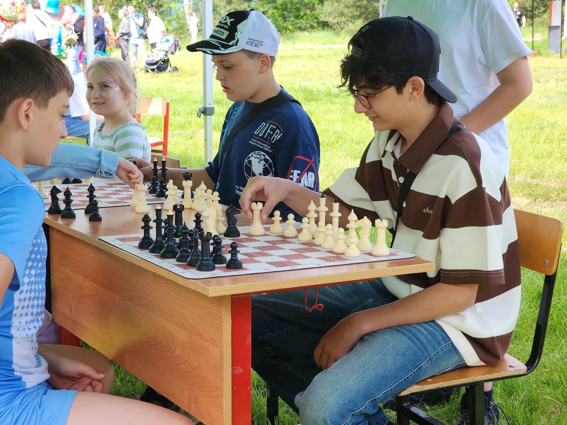 Шахматный турнир в День защиты детей в Черноголовке. Фото: Иван Петрушин&nbsp;