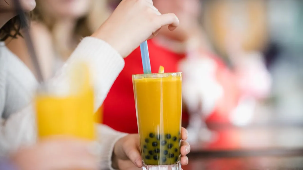 Врач Сластен: выпивать более одного стакана бабл-ти в неделю опасно для здоровья