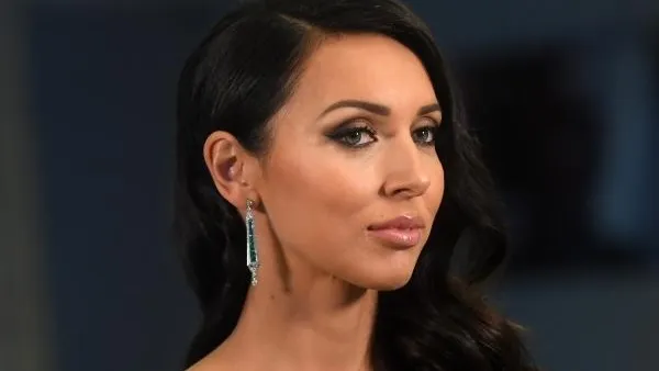 Соседов раскритиковал Алсу и ее мужа, устроивших дочь на телевидение