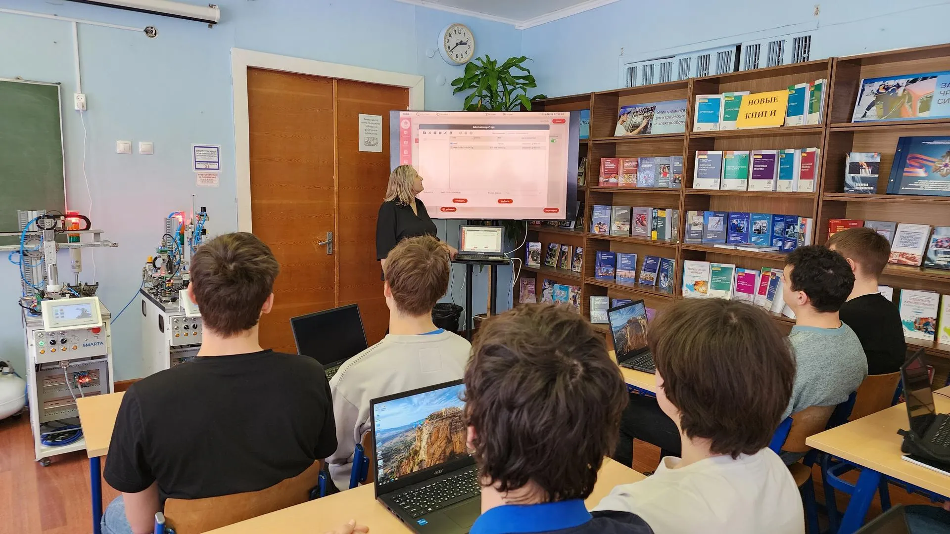 REGIONS/Анна Мороз