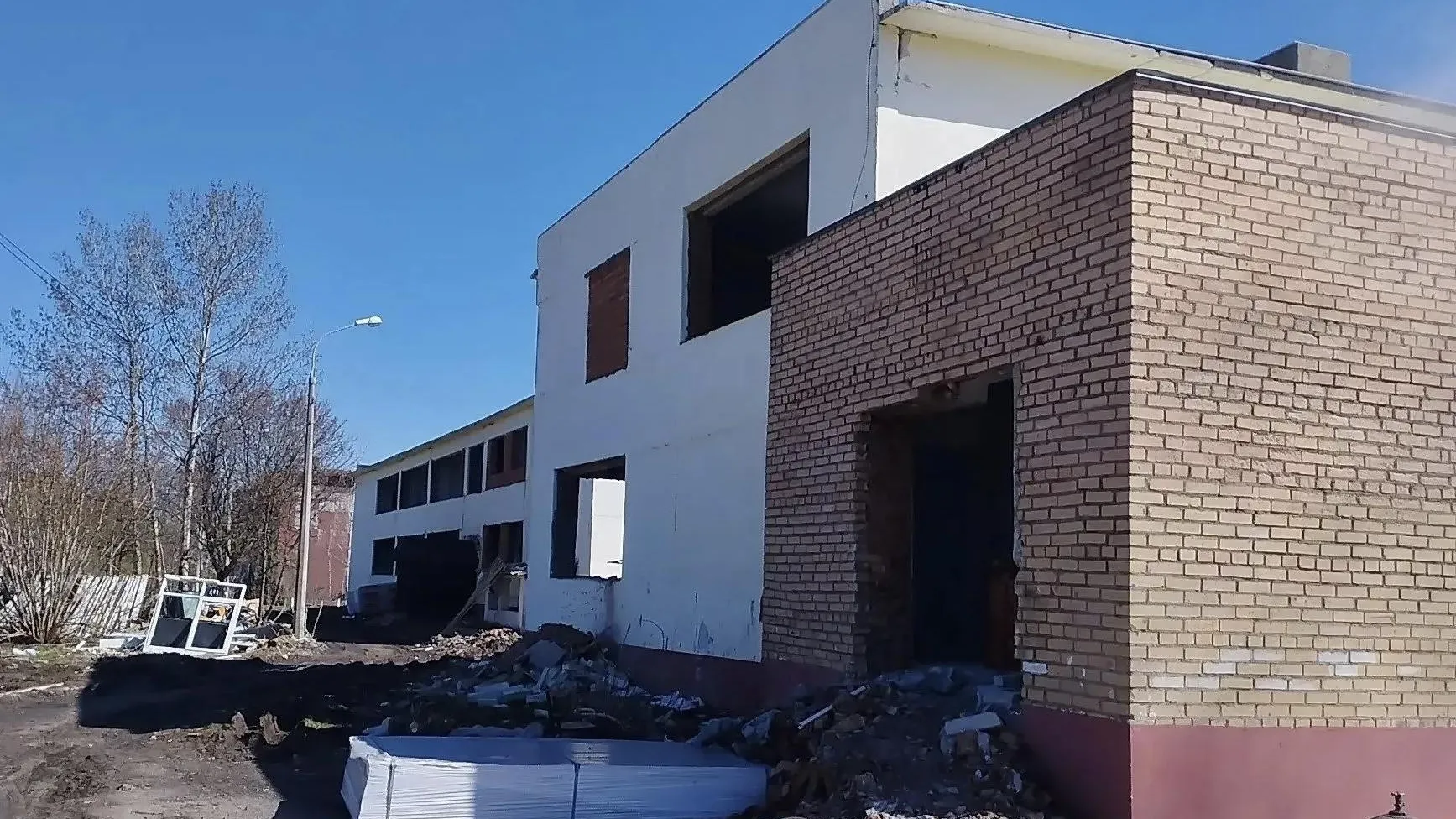 В Луховицах на треть завершили капремонт девятой школы