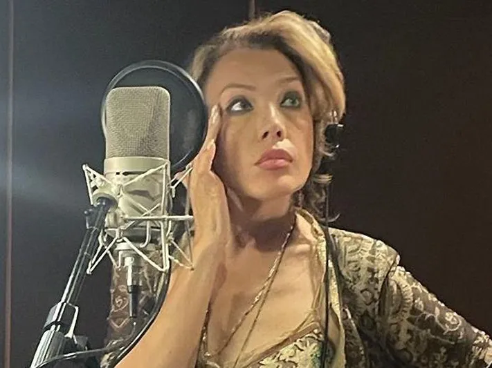 Азиза: дуэта с Бузовой не будет 