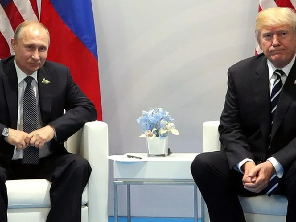 Политолог Громский заявил о бесполезности НАТО после разговора Путина и Трампа