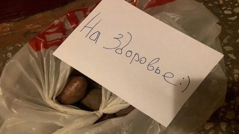 Невезучий предприниматель из Самары бесплатно отдал свой товар жителям многоэтажки