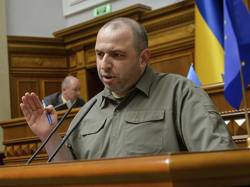 Бросать в топку больше «мяса» и распродавать «лакомые кусочки» Украины: зачем США назначили Умерова министром обороны