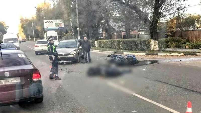 Два человека погибли в аварии с мотоциклом в Ногинске
