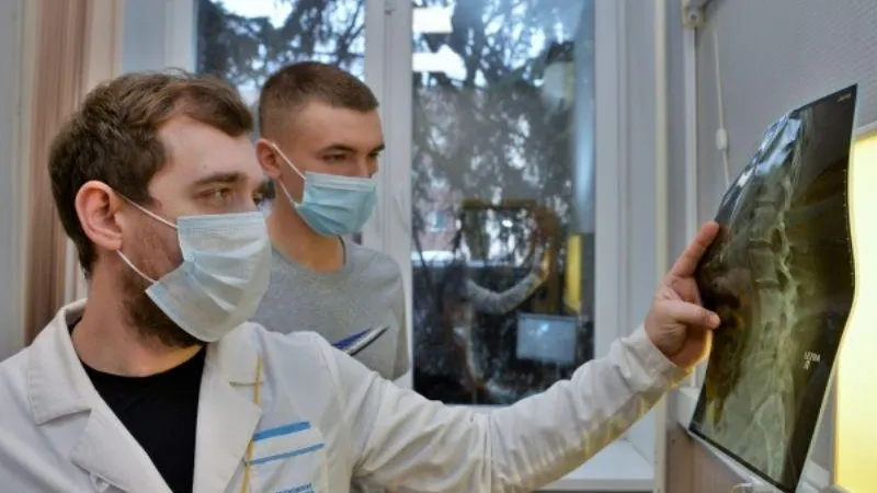Онколог рассказал об основных принципах профилактики рака легкого