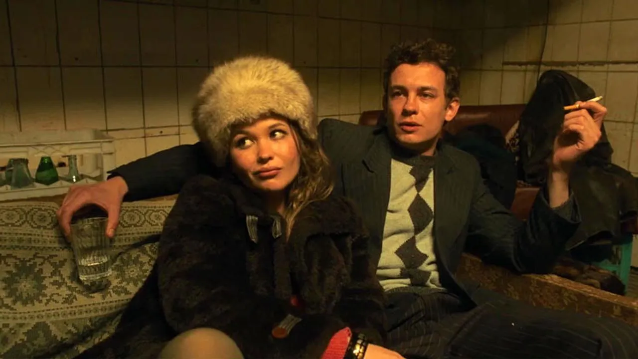 Кадр из сериала «Слово пацана. Кровь на асфальте»