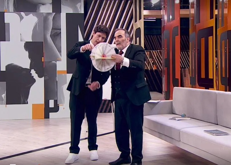 Скриншот видео «Прямой эфир»