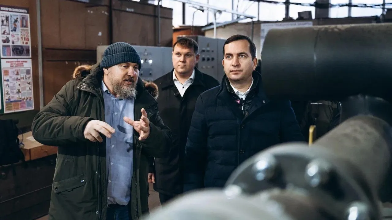 Глава Щелково Булгаков проверил ход работ на котельной по улице Сиреневая
