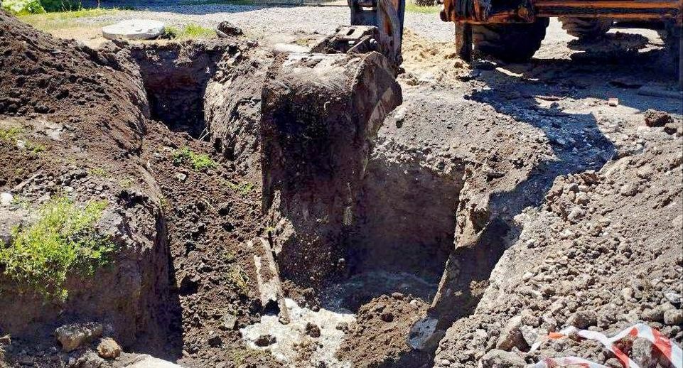 Подмосковные специалисты  обновили еще 200 метров сетей водоснабжения в Новоазовске