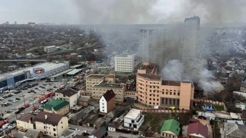 ФСБ назвала причину взрыва в здании погрануправления в Ростове-на-Дону