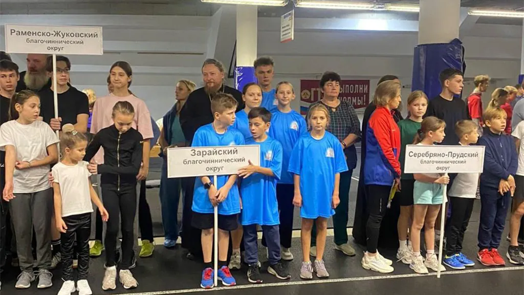 Фото: Успенский храм деревни Рожново