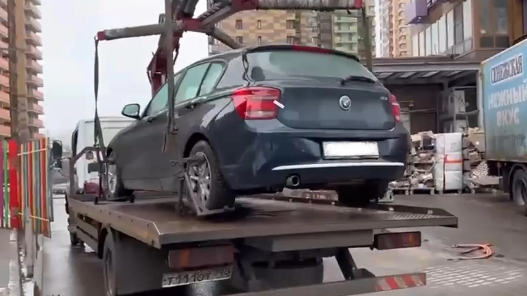 В Подмосковье эвакуировали около 4 тыс. автомобилей