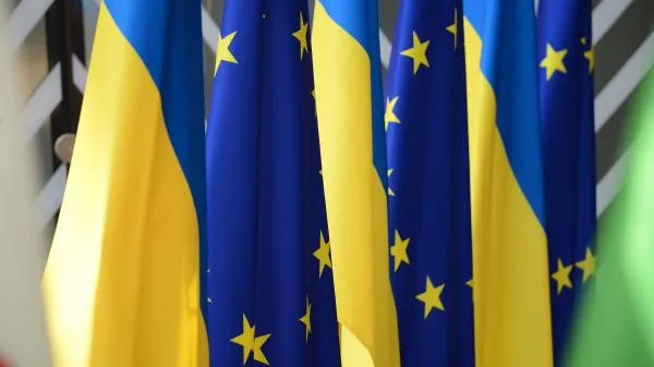 Эксперт: план вступления Украины в ЕС - все равно, что план полета на Марс
