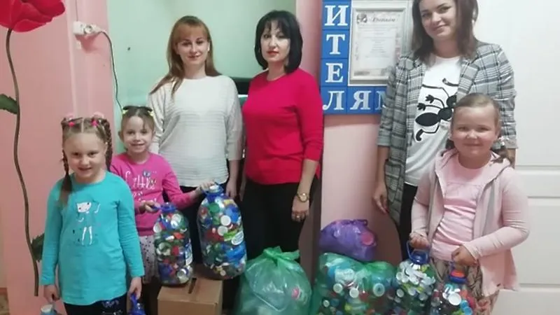 Жители Подольска сдали 60 кг макулатуры, чтобы помочь девочке с онкологией