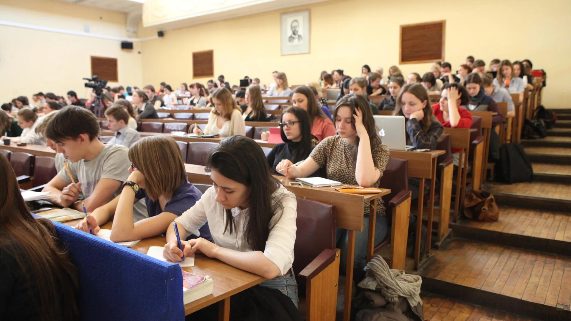 В системе профобразования Кемеровской области ведется подготовка по 200 образовательным программам
