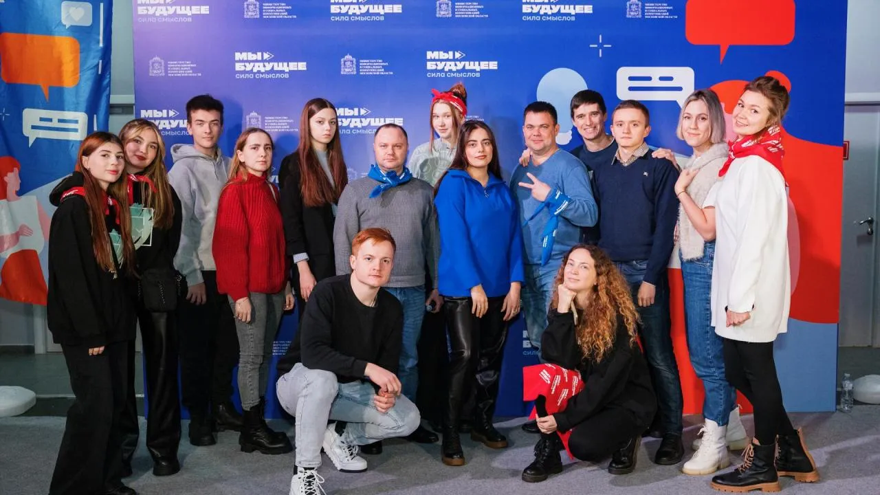 Пранкеры Вован и Лексус встретились с подмосковной молодежью