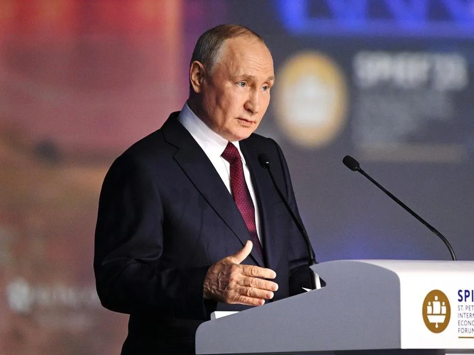 Итоги ПМЭФ: страны коллективного Запада вынуждены подстраиваться под условия, которые диктует Россия