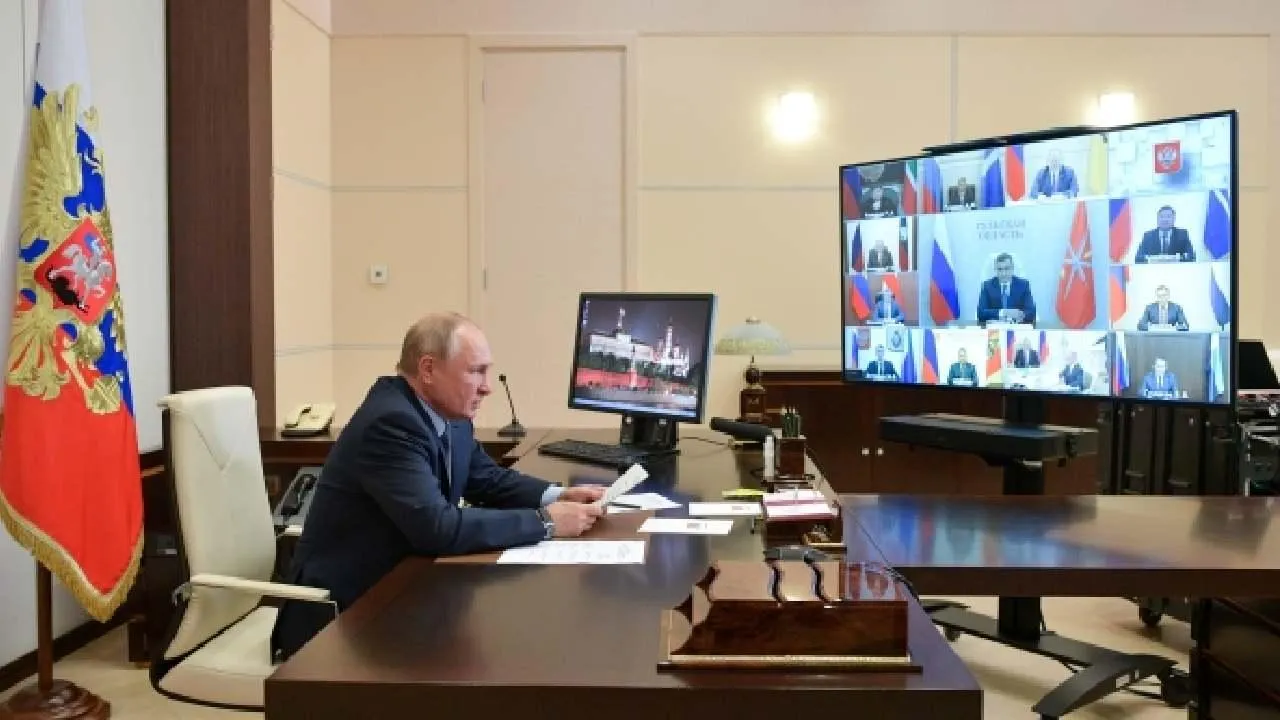 Владимир Путин обозначил новым главам регионов РФ приоритетные направления в работе