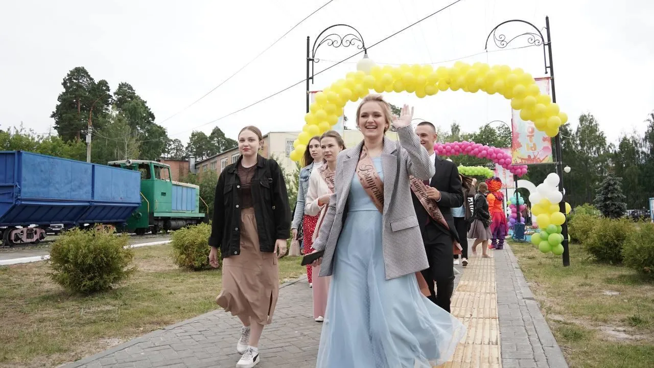 В городском округе Шатура провели выпускные вечера
