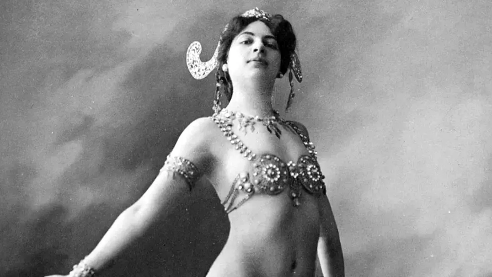 Мата Хари, 1906 год