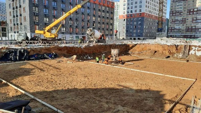 Строительство новой школы продолжается в ЖК «Дрожжино»