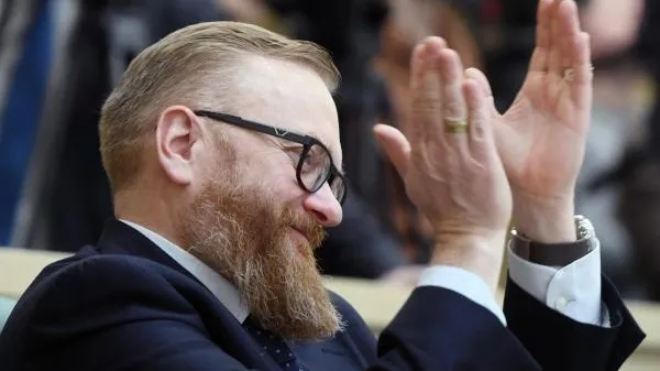 Милонов заступился за чиновника, который «отдал» сына в приют ради ЧМ-2018