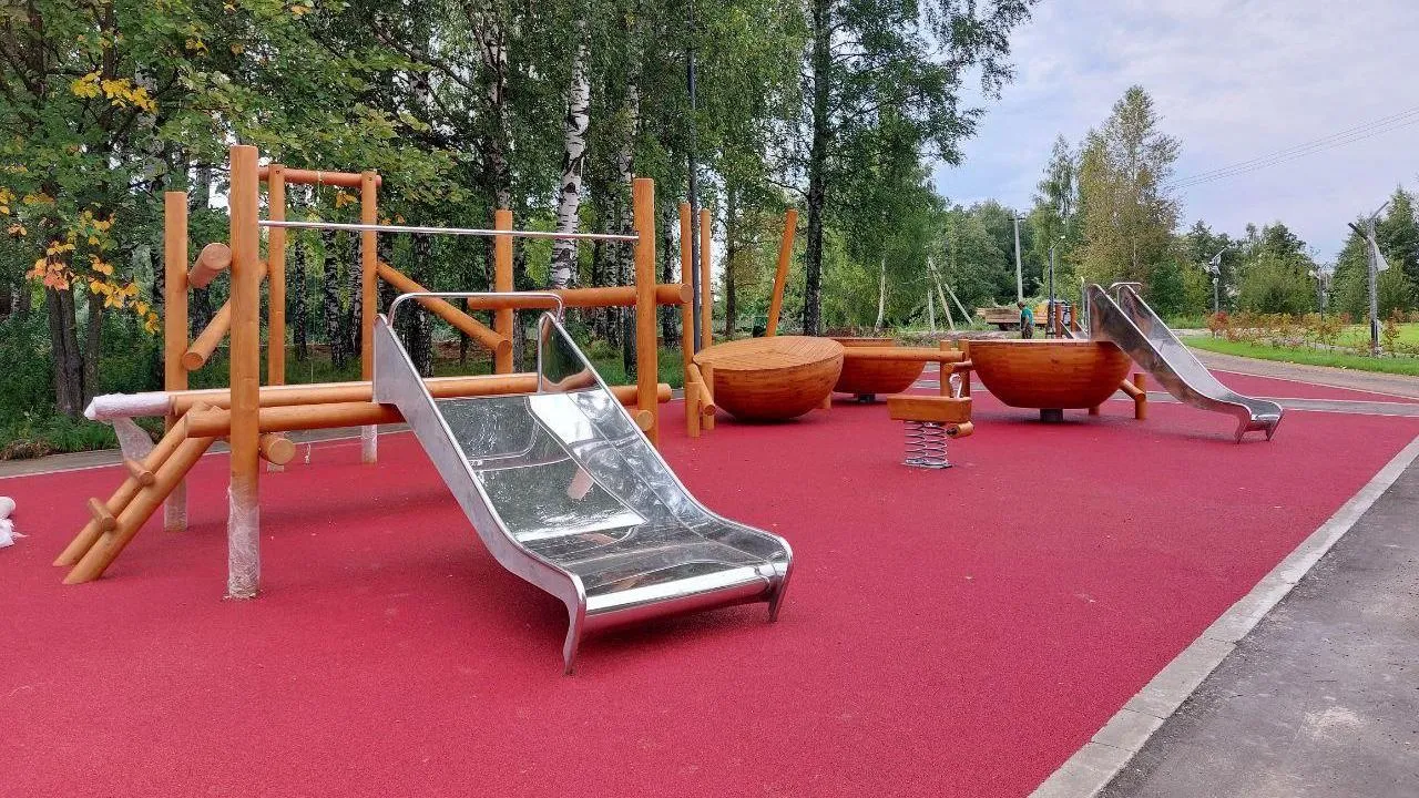 Уже более 80 процентов работ по благоустройству зоны «Зеленый узел» завершено в Павловском Посаде