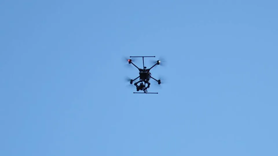 В Петербурге нашли похожий на беспилотник детский квадрокоптер