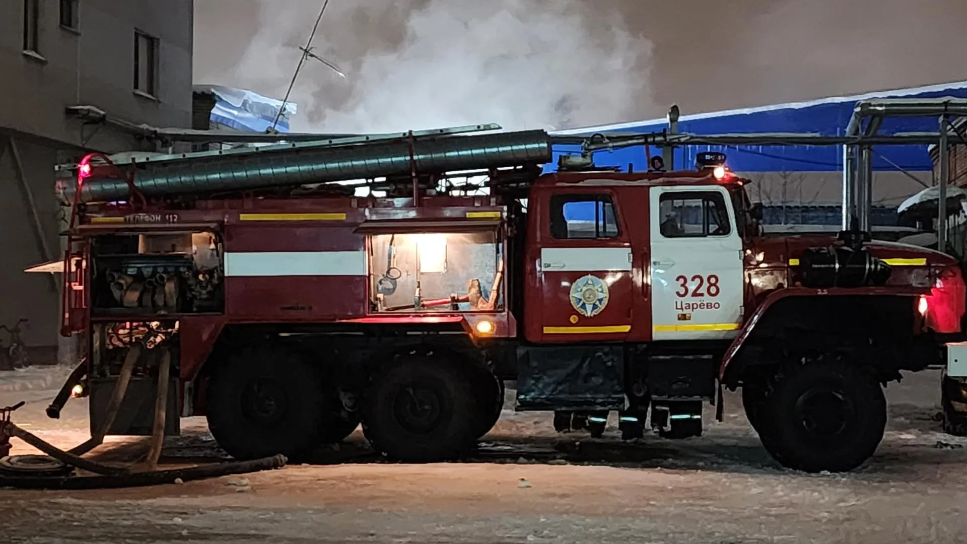 Пожар на складе на территории фабрики в Подмосковье полностью потушен