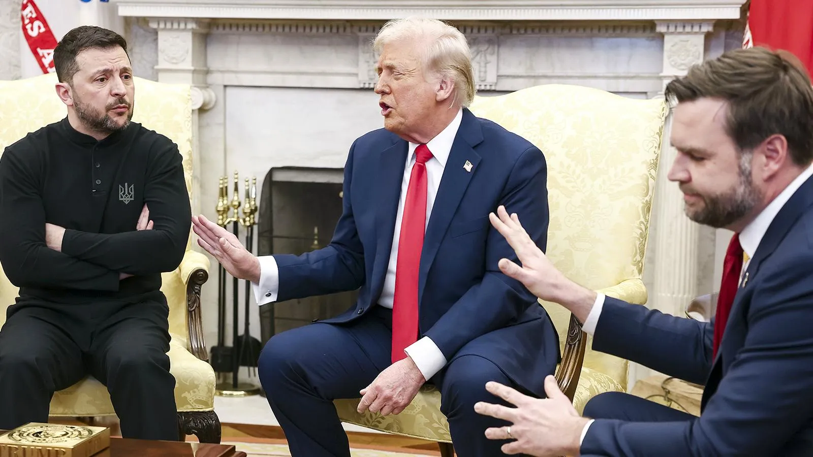 Слева направо: президент Украины Владимир Зеленский, президент США Дональд Трамп и вице-президент США Джей Ди Вэнс в Овальном кабинете Белого дома, Вашингтон, 28 февраля 2025 года. Jim LoScalzo — Pool via CNP