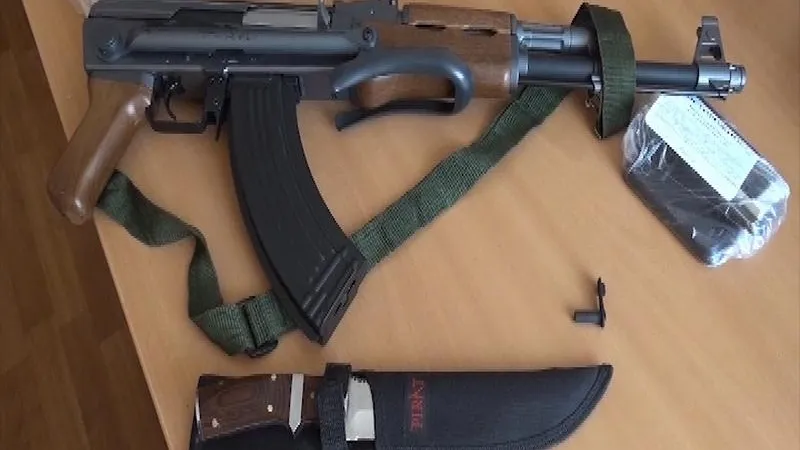 Пятерых грабителей, похитивших 2,5 млн руб, задержали в Москве