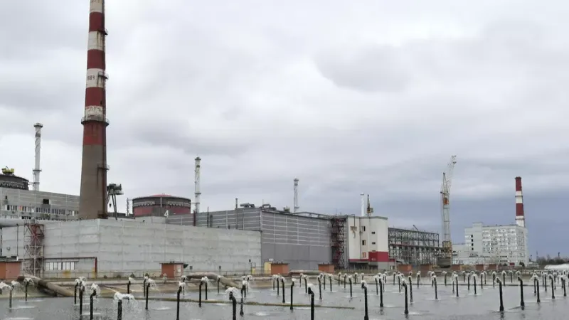 Ударный дрон ВСУ упал вблизи Запорожской АЭС