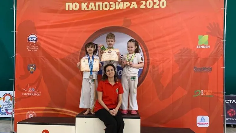 Восемь медалей чемпионата и первенства России по капоэйре завоевали атлеты из Химок