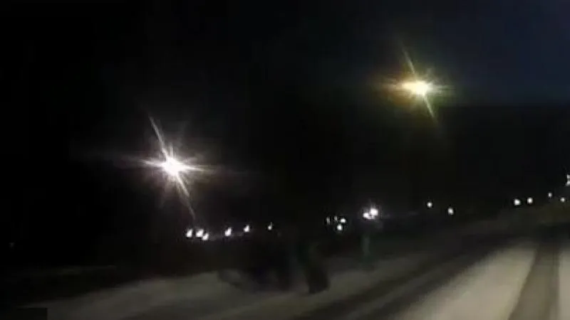В Красноярском крае местные жители наблюдали падение неизвестного объекта