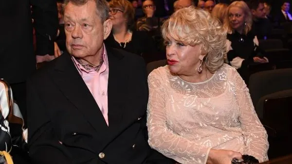 Поргина рассказала, как Караченцов отказался от миллионов ради России