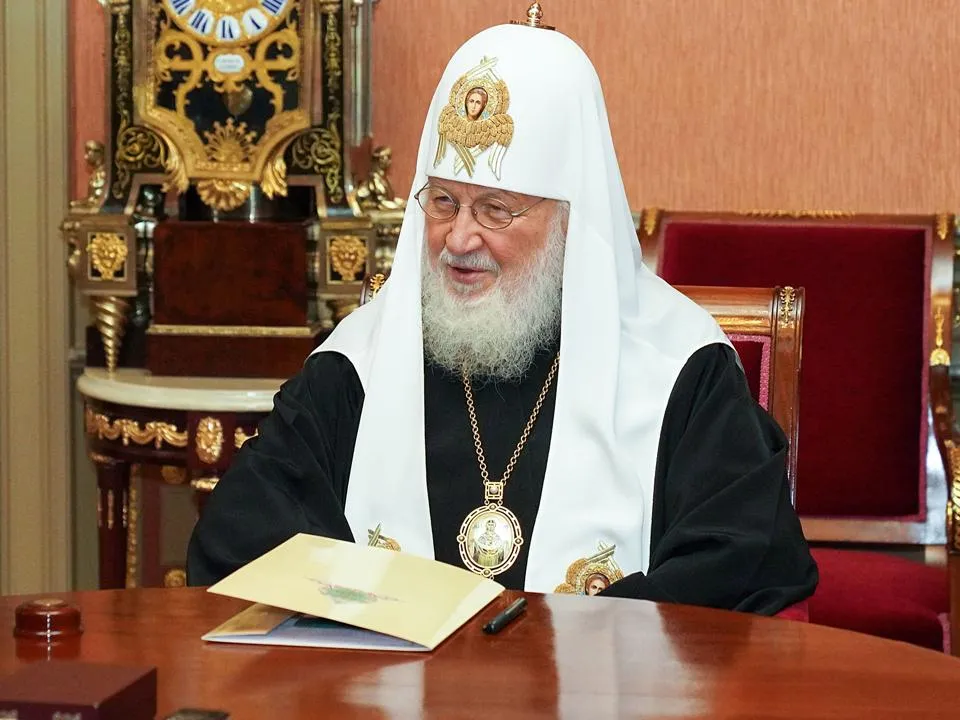 Все религии в одном месте: получит ли соцсеть для верующих благословение патриарха Кирилла