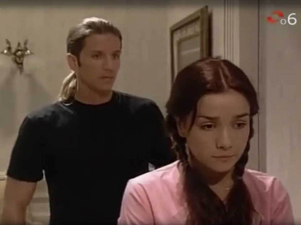 Кадр из сериала «Дикий ангел»