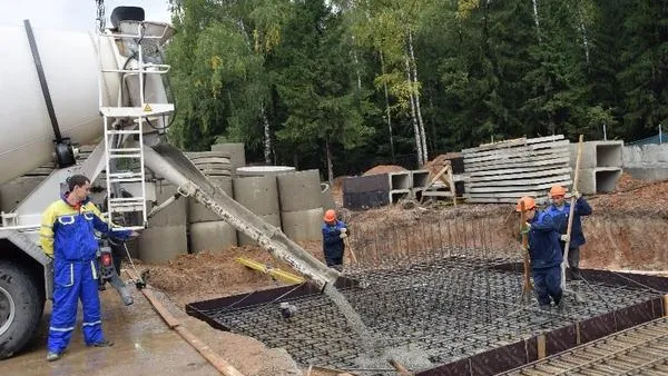 Первый камень ледового дворца заложили в Селятино