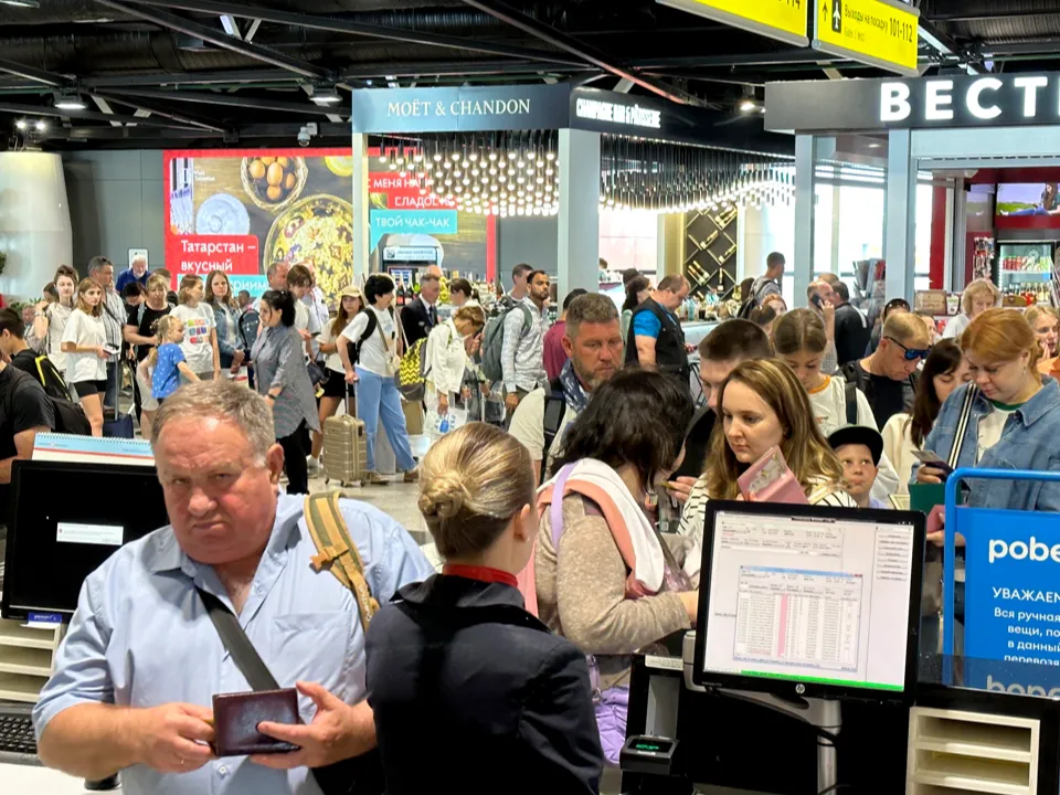 «Создаст неудобства»: выяснилось, что помимо запрета выезда за границу побудит призывников отправиться в военкоматы