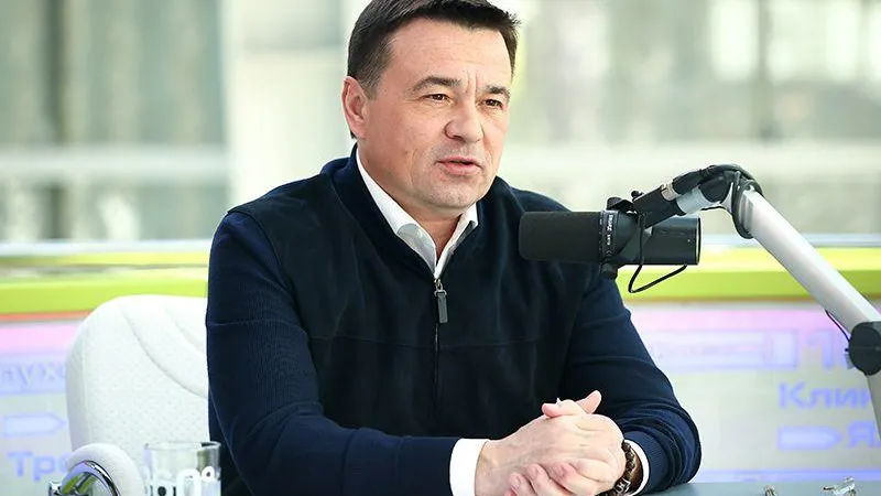 «Дорог много не бывает». Андрей Воробьев рассказал о строительстве новых дорожных объектов