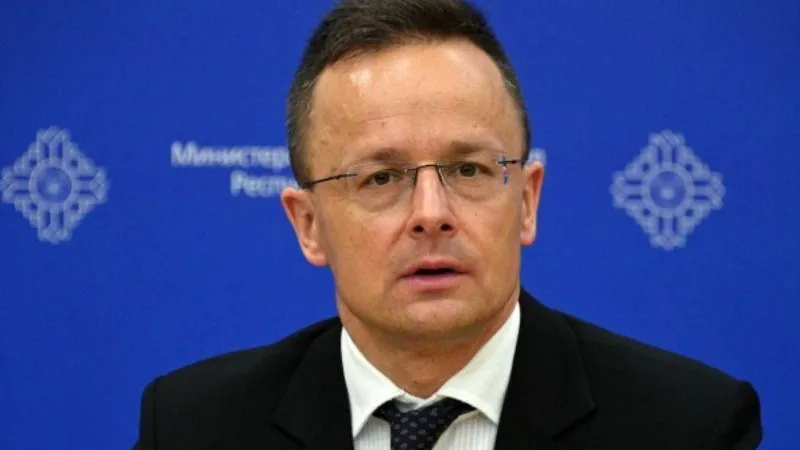 Петер Сийярто: Венгрия не будет отправлять оружие Украине