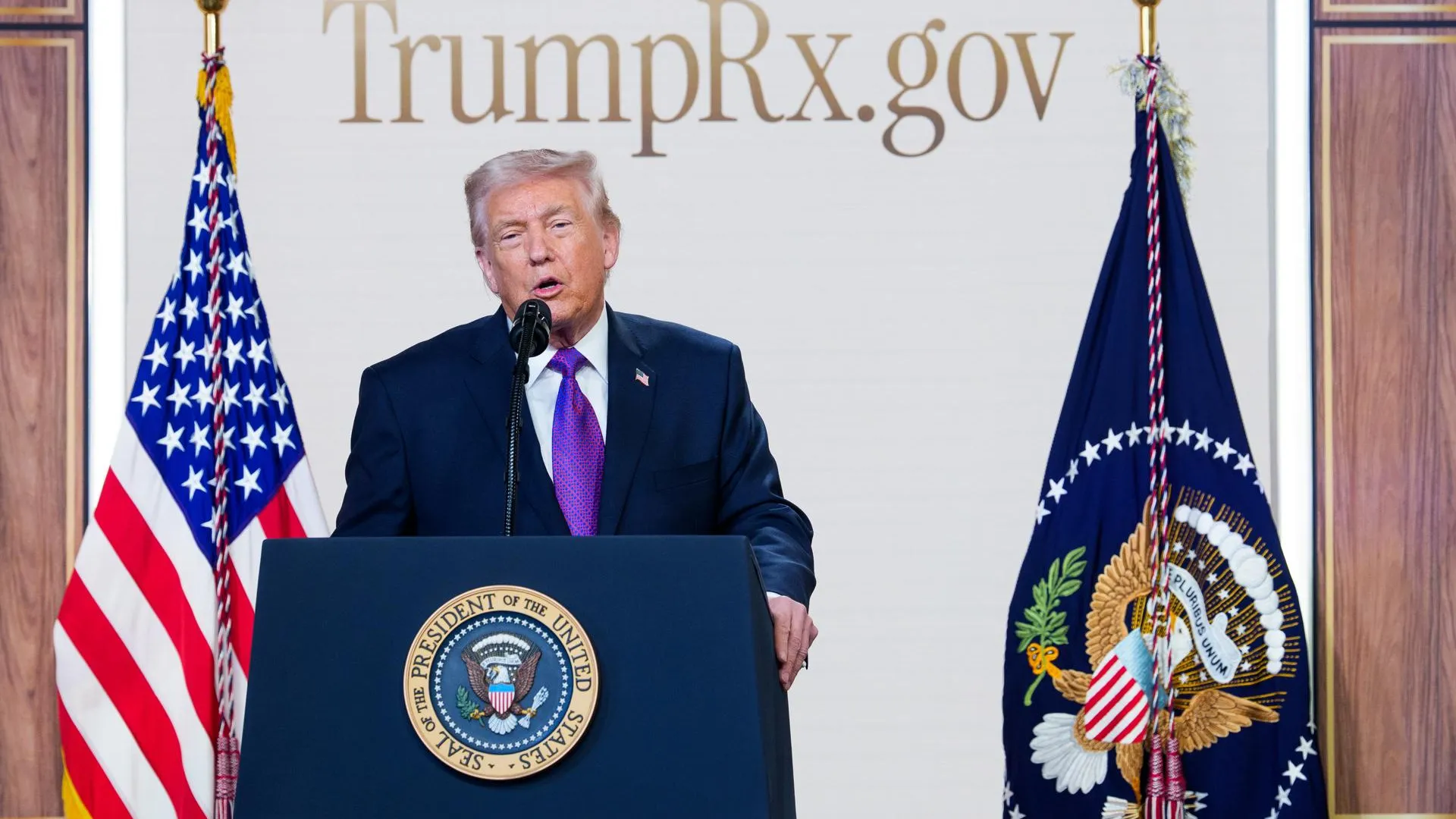 Aaron Schwartz — Pool via CNP/Keystone Press Agency