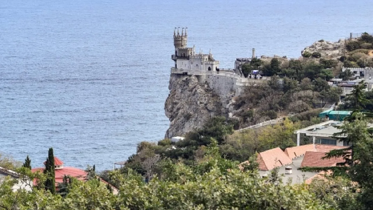 В Крыму продали квартиру, которая принадлежала жене президента Украины Елене Зеленской
