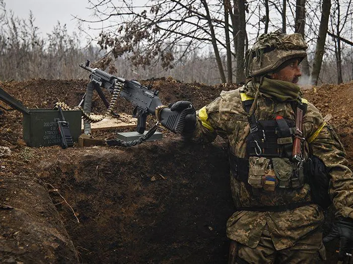 Украине очень долго придется расплачиваться с США за поставки оружия — мнение политолога