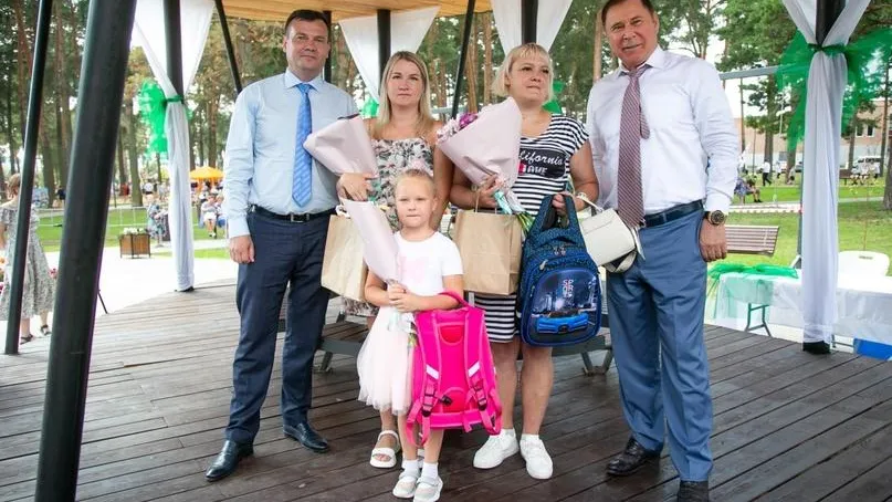 В городском округе Коломна помогли собрать к 1 сентября ребят из нуждающихся семей