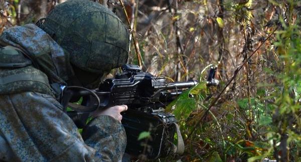 Марочко: ВС РФ увеличивают зону контроля в Купянске, продвигаясь вперед