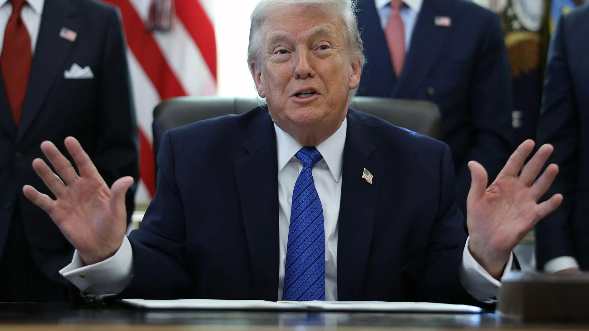 CNP/ADM/Capital Pictures