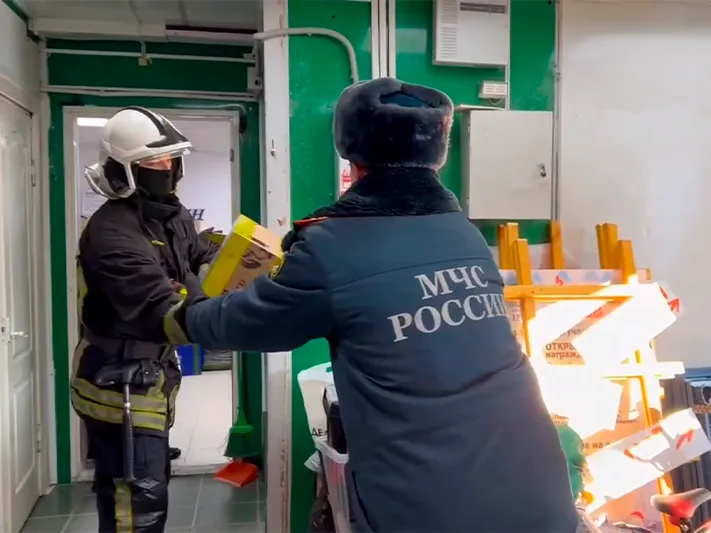 «Трудились в полуразрушенной больнице»: северяне помогли медикам в Мариуполе и пенсионерам в Песках